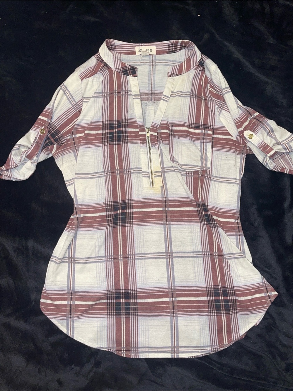 Plaid Zip-Front Roll-Sleeve Tunic Top - White & Burgundy
